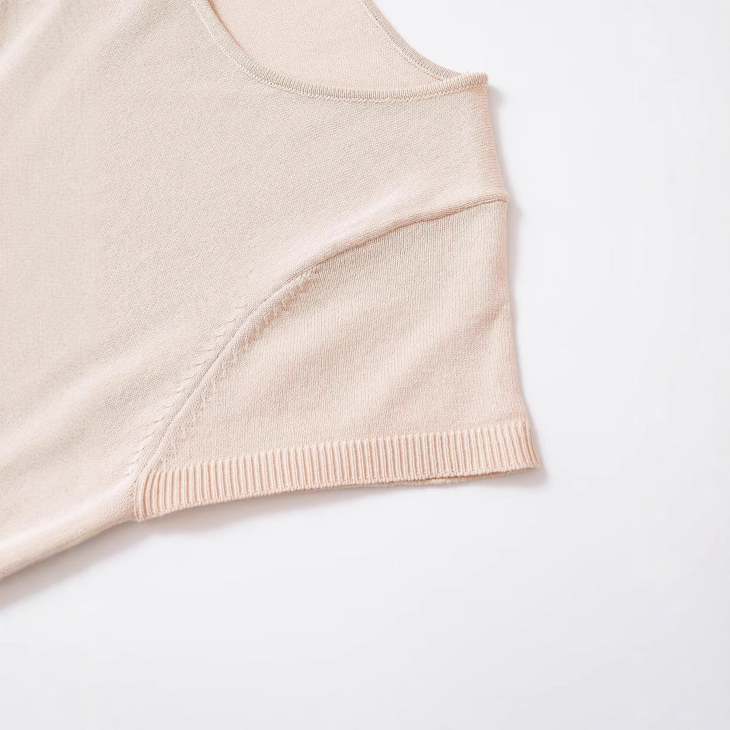 Round neck short sleeved asymmetrical hem knitted T-shirt top for women