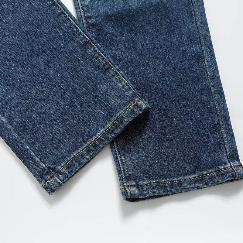 Casual slim fit denim shorts for women