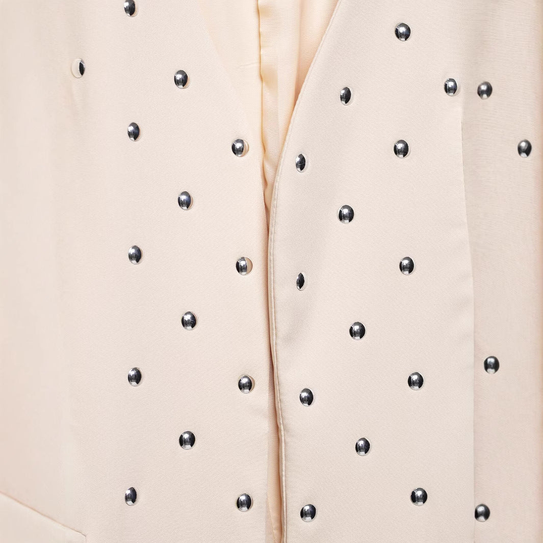 V-neck long sleeved studded suit jacket for women