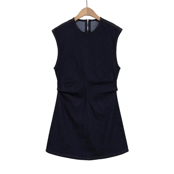 Round neck sleeveless waist cinched pleated short dress for women