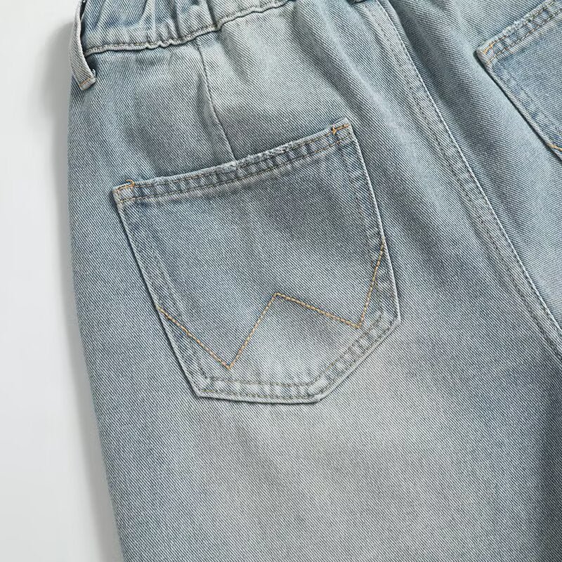 Elastic waist with frayed edges loose denim straight leg shorts for women