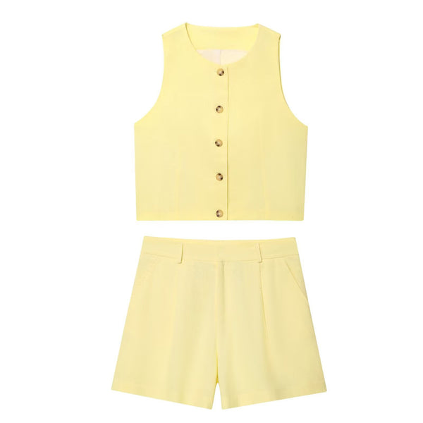 Women's European and American single breasted round neck sleeveless vest+casual shorts set