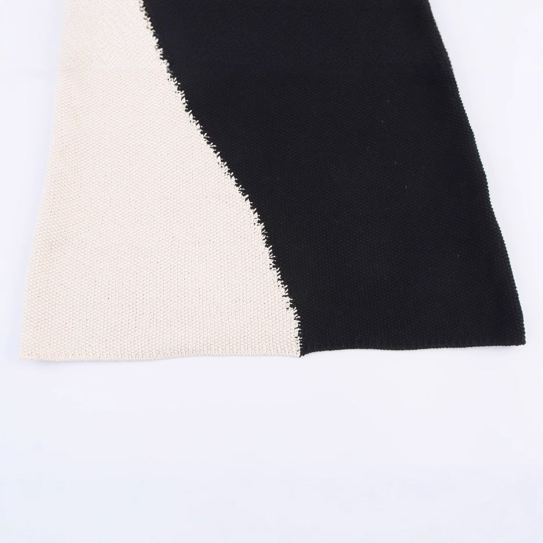 Round neck sleeveless contrasting knit dress for women